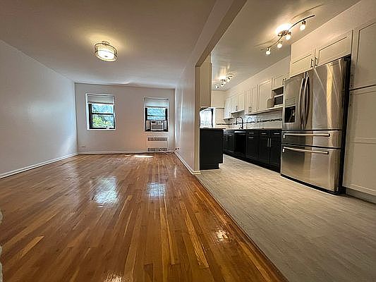 2nd image of 8375 118th St APT 5C