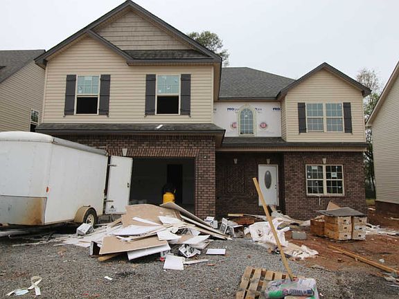 2nd image of 287 Summerfield Dr