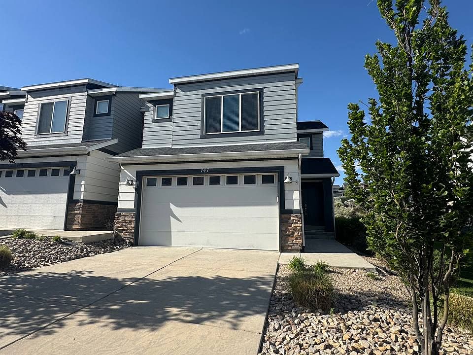 1st image of 747 W Gallant Dr