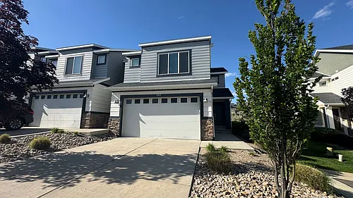 747 W Gallant Dr Photo 1
