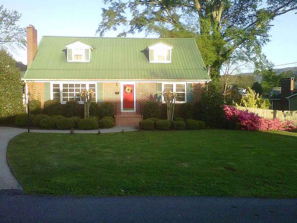 1st image of 420 Hill Ave
