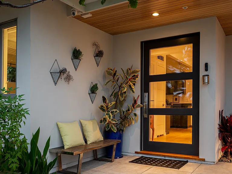 1482 Carmelita St — Photo 39