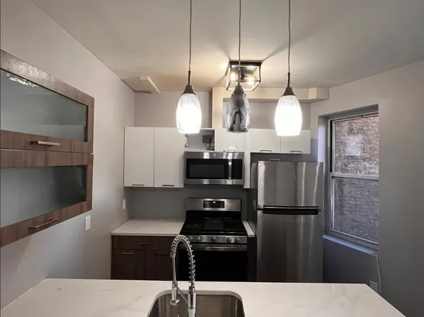 270 Hancock Avenue image 2 of 13