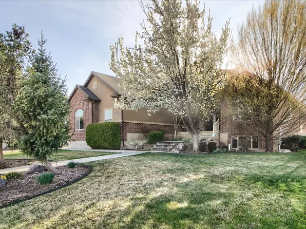 15 N 3300 W, Layton, UT 84041