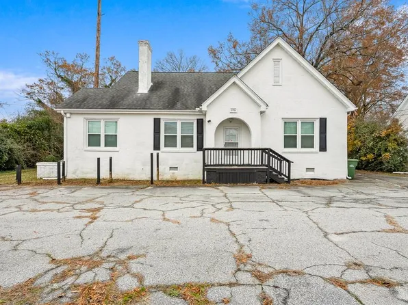 1156 Edgefield St, Greenwood, SC 29646