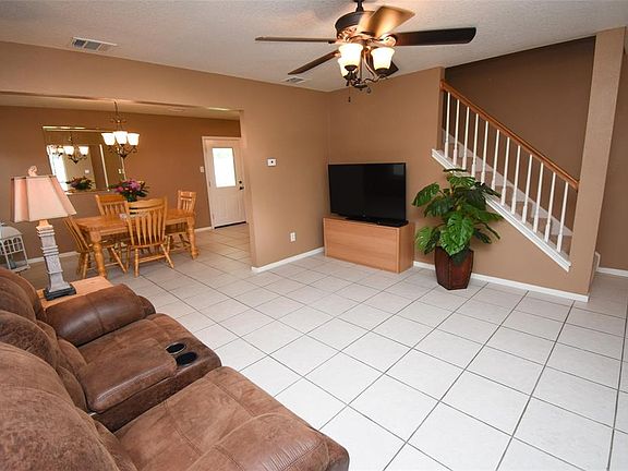 5th image of 5707 Fargo Dr
