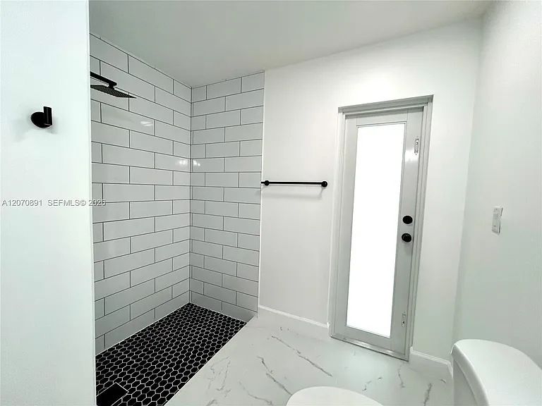 13971 SW 112th St — Photo 18