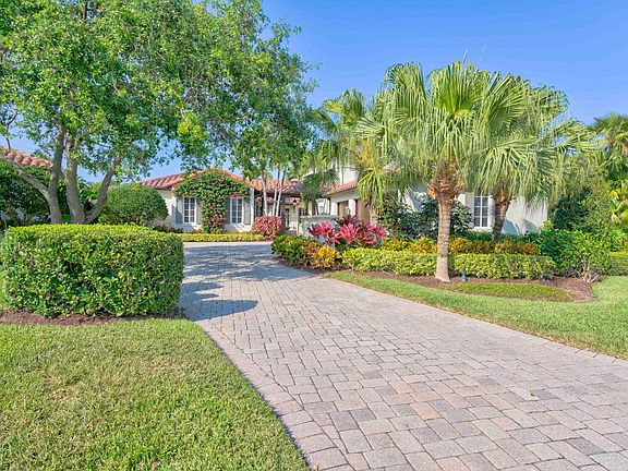 3rd image of 444 Red Hawk Dr