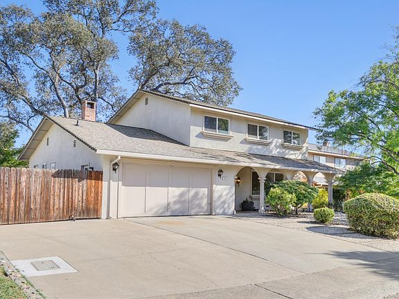 2nd image of 8112 Ruthwood Way