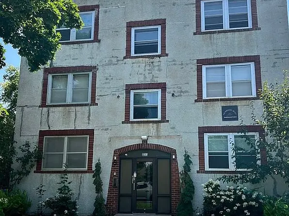 1232 Marshall Ave, Saint Paul, MN 55104