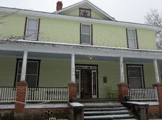 406 E Hampton St, Darlington, SC 29532