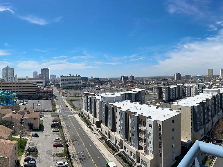 526 Pacific Ave #1206 — Photo 16
