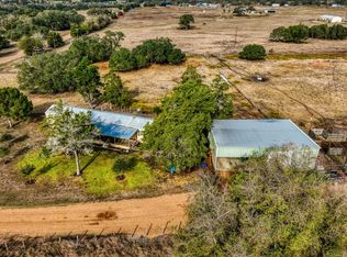 7300-2 Goehring Rd, Ledbetter, TX 78946