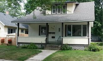 1st image of 306 10th Ave NE