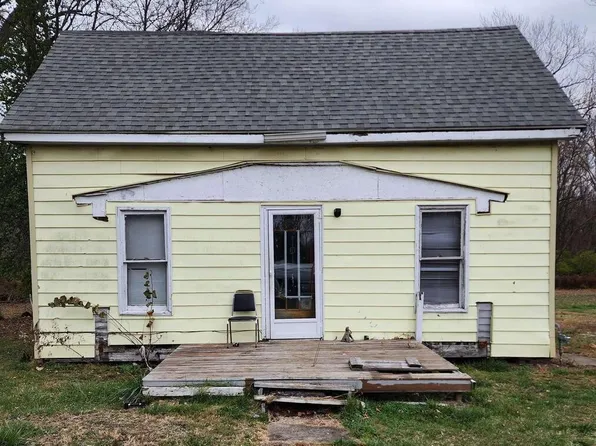 1500 N Oak St, Du Quoin, IL 62832