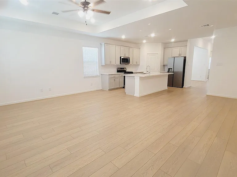 21523 Banpo Bend Dr — Photo 21