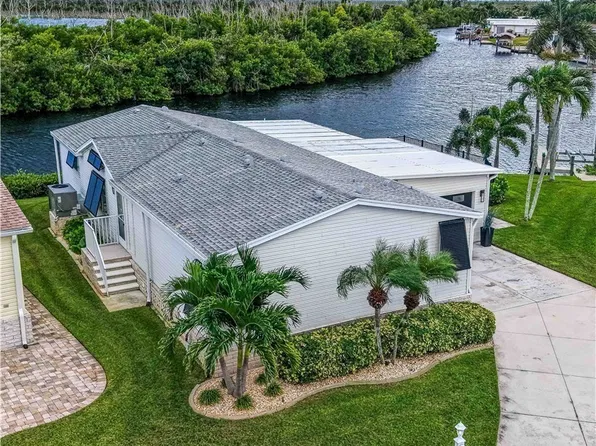 17731 Canal Cove Ct, Fort Myers Beach, FL 33931