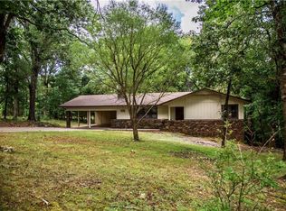 4 Cummings Cir, Bella Vista, AR 72715