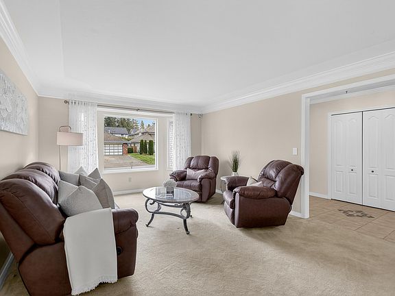 5th image of 12335 206th St