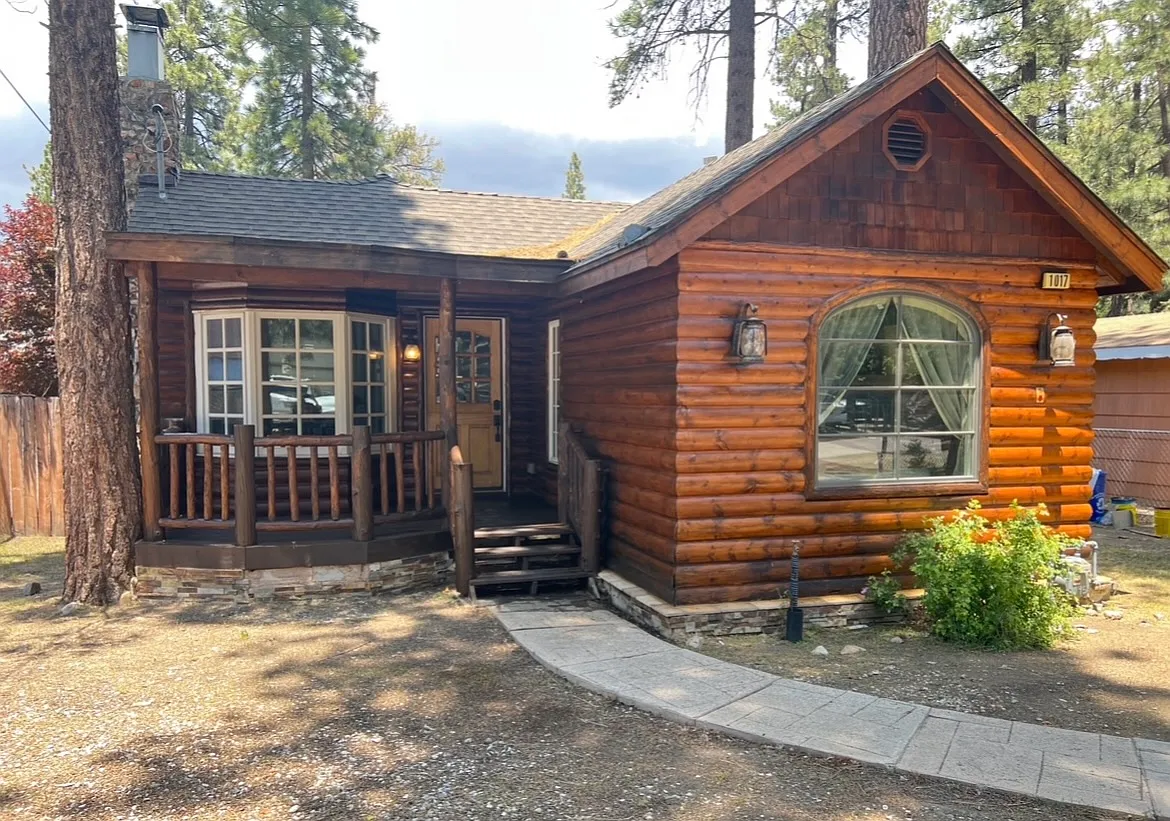 W Sherwood Blvd, Big Bear City — Photo 1