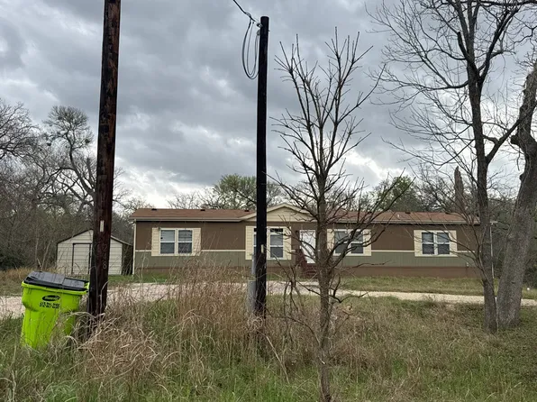 248 Wilbarger Creek Dr, Elgin, TX 78621