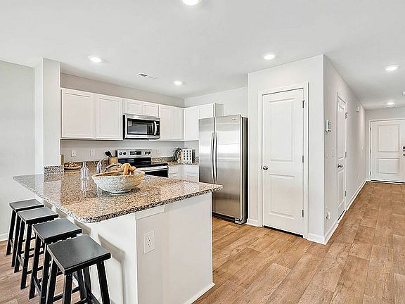 4114HobblebushDrive-10