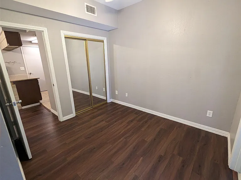 601 Nelray Blvd #3 — Photo 9
