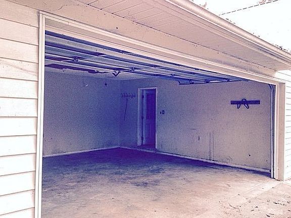 2 Car Garage