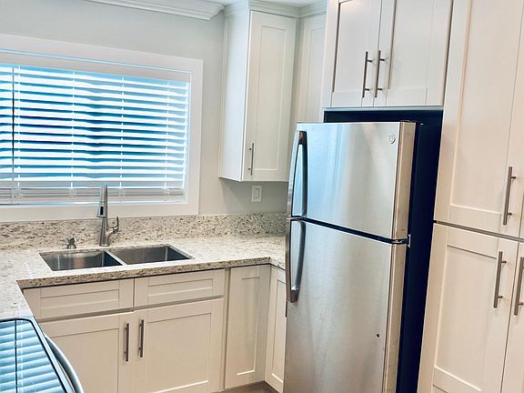 4th image of 5332 Wightman St APT B