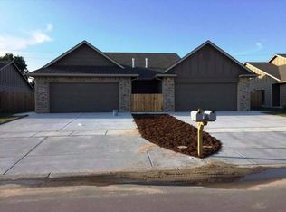 3345 E Sunflower Dr, Derby, KS 67037