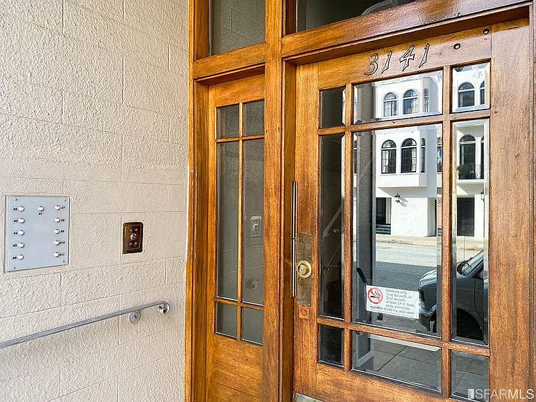 3141 Franklin St #1 — Photo 7