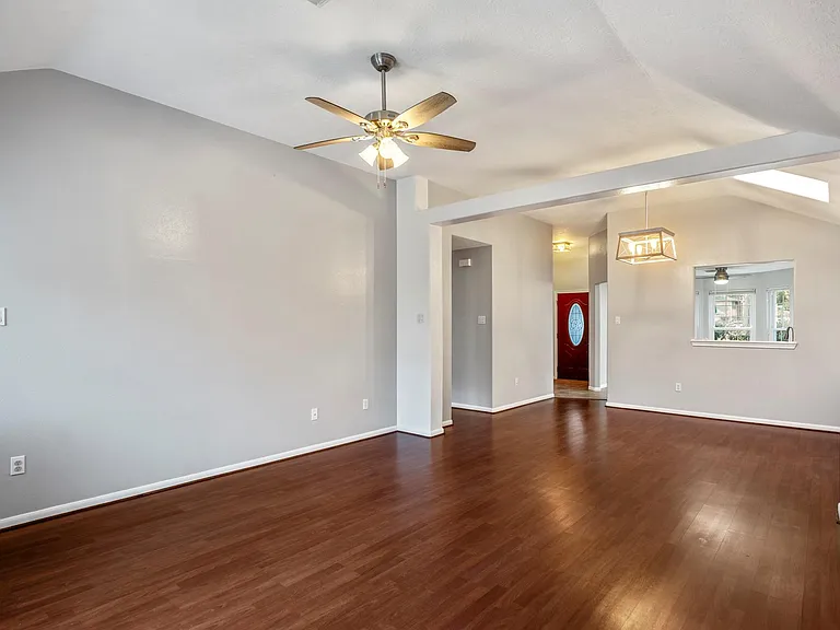 2923 Goldspring Ln — Photo 19