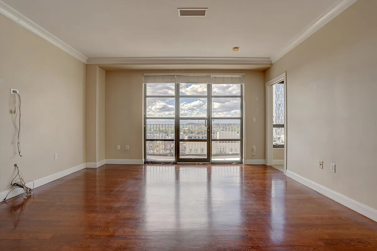 Building Photo - 1590 Little Raven St #804
