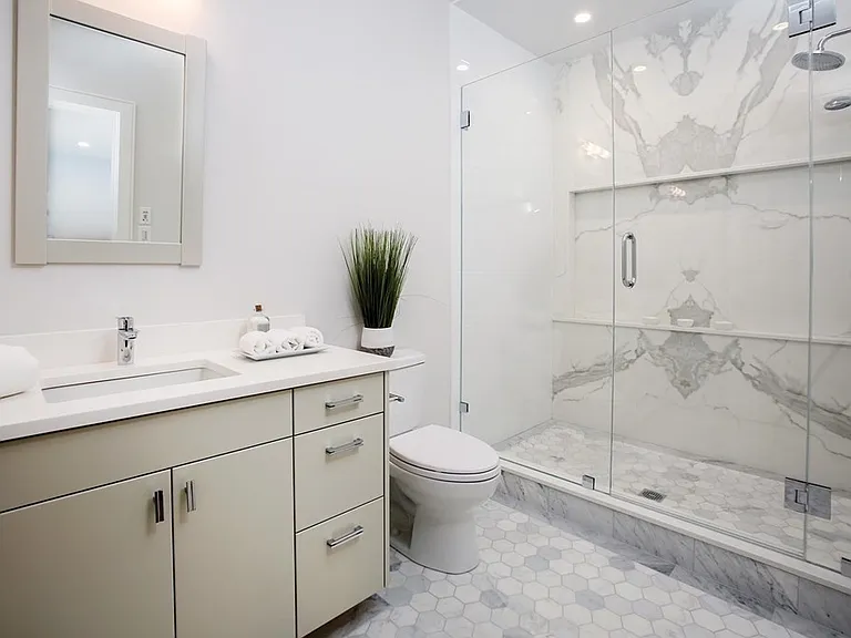 373 Harvard St #2 — Photo 6