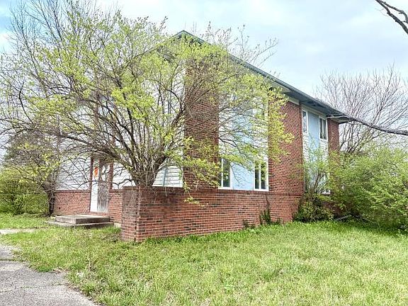 2nd image of 3034-3036 Rotunda Ct S