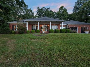 465 Briggs Hill Rd, Bowling Green, KY 42101