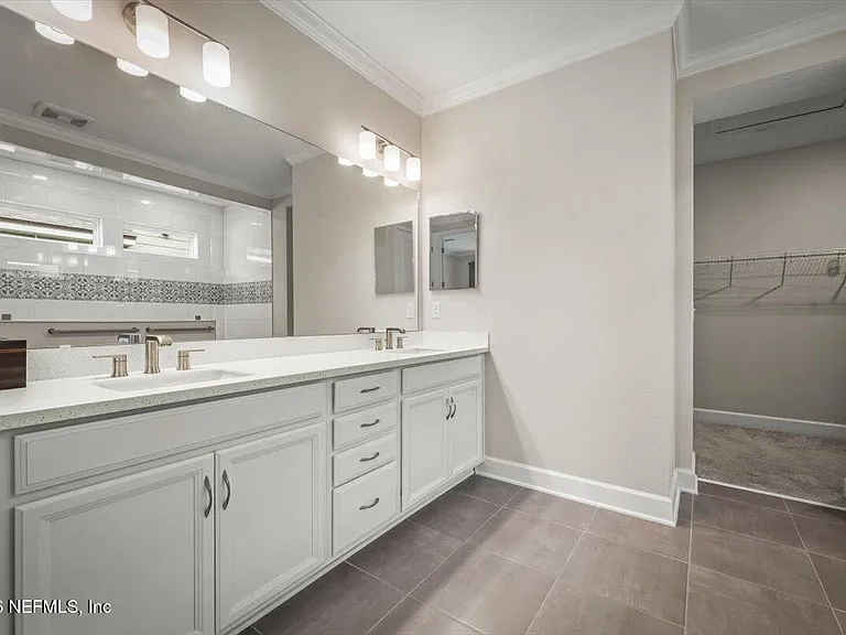 63 Millenia Dr — Photo 28