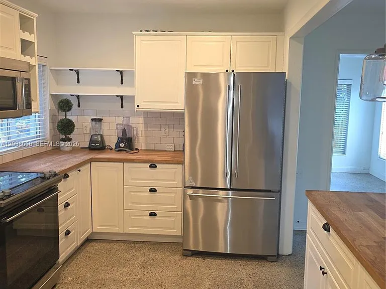 2532 Garfield St — Photo 3