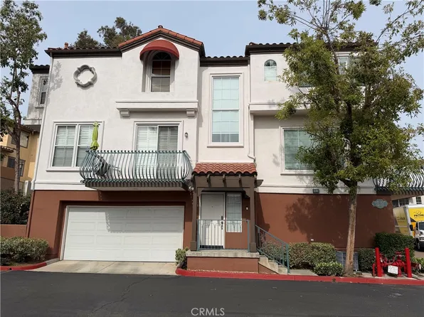 2813 Player Ln, Tustin, CA 92782