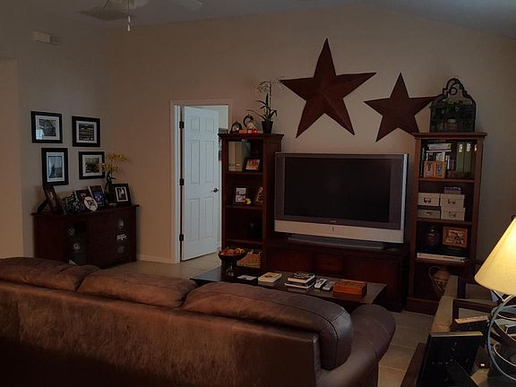 5th image of 1095 Beckingham Dr