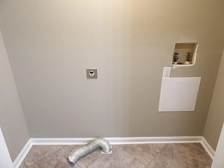 75 Ashwood Ct #3 — Photo 17
