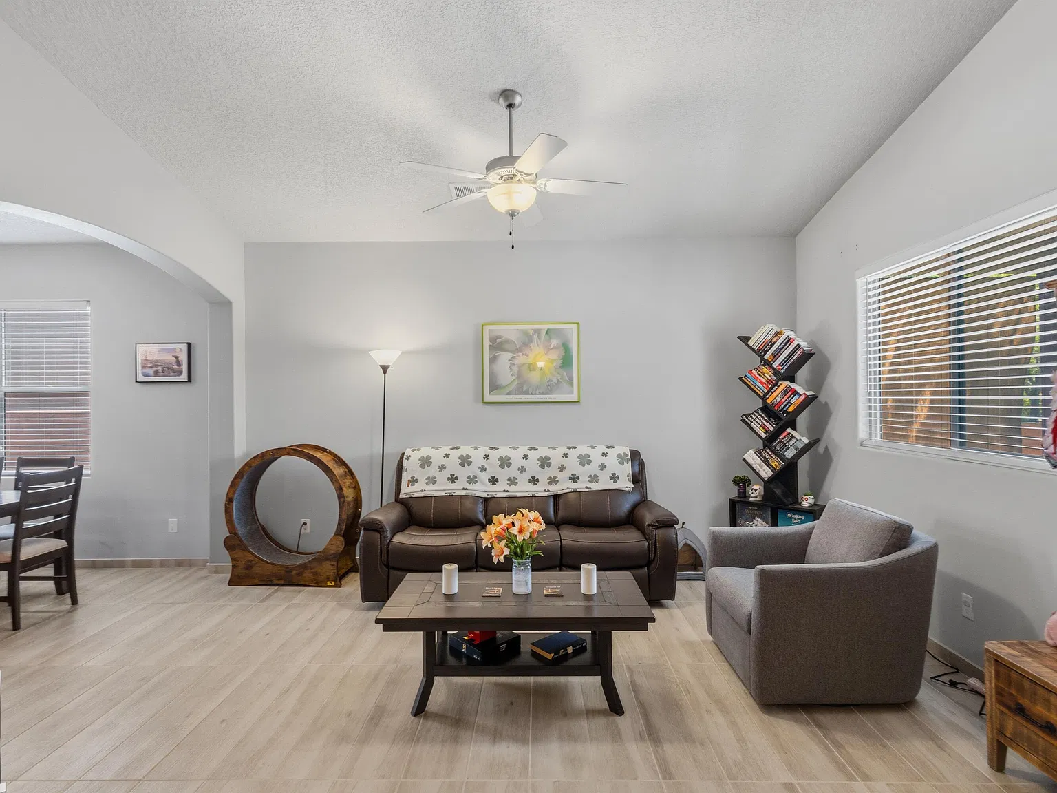 3 bed, 2.0 bath, 1312 sqft, $2,800 — Photo 4