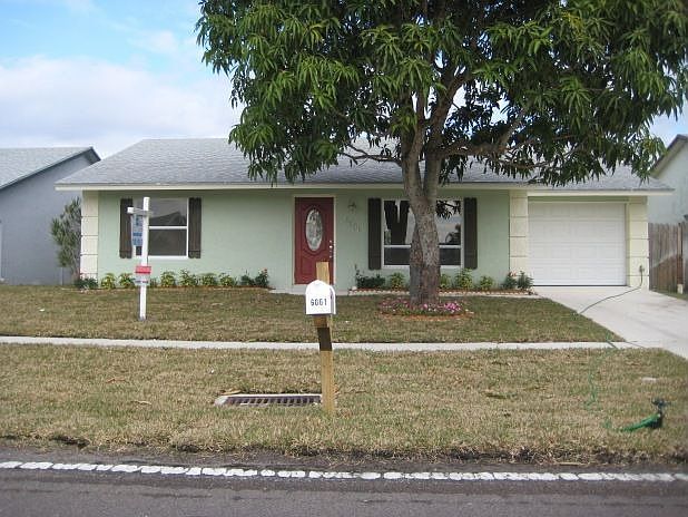 1st image of 6061 Oak Royal Dr