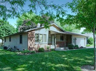 2834 S Gladys Ave, Appleton, WI 54915