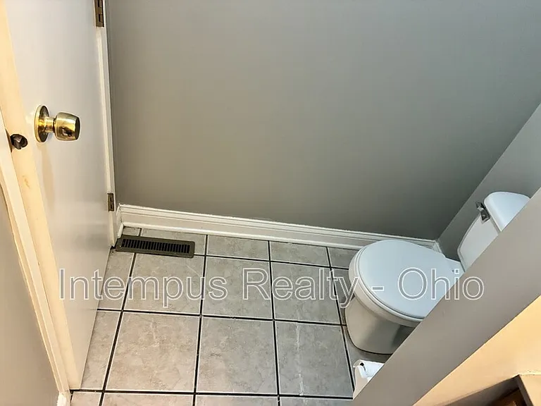 21 King Arthur Ct — Photo 21