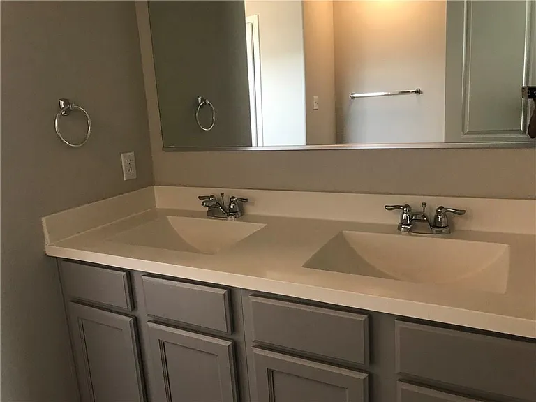 21700 Urraca Ln — Photo 33