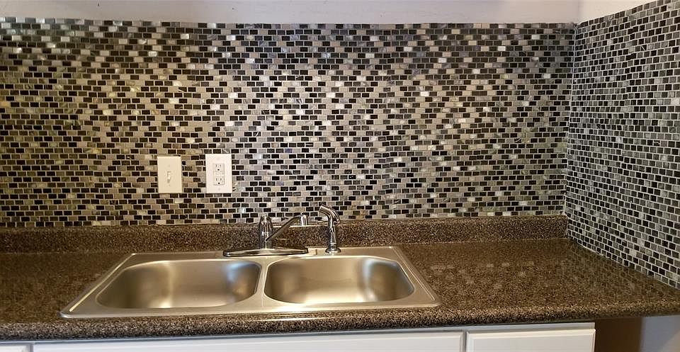 1st image of 4831 Sycamore Ave APT 2
