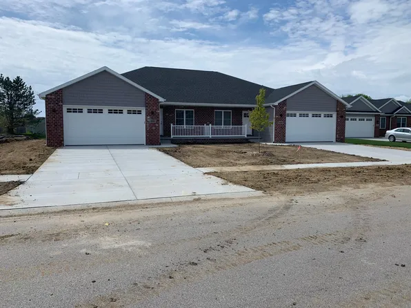 322 Pintail Dr, Sherman, IL 62684