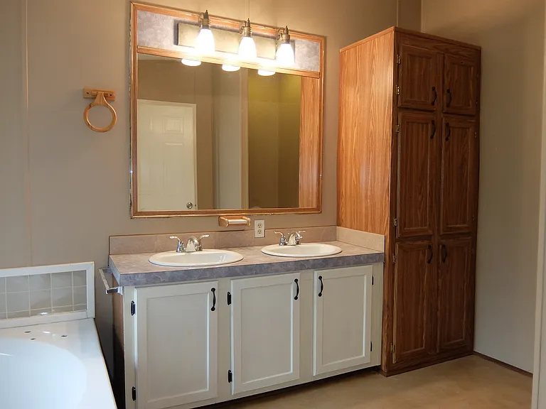 36 Lake Eden Cir — Photo 11