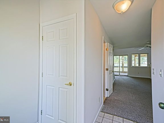 3rd image of 358 Plantations Blvd